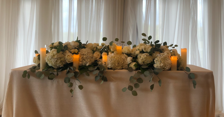 Sweetheart table arrangement 768x403