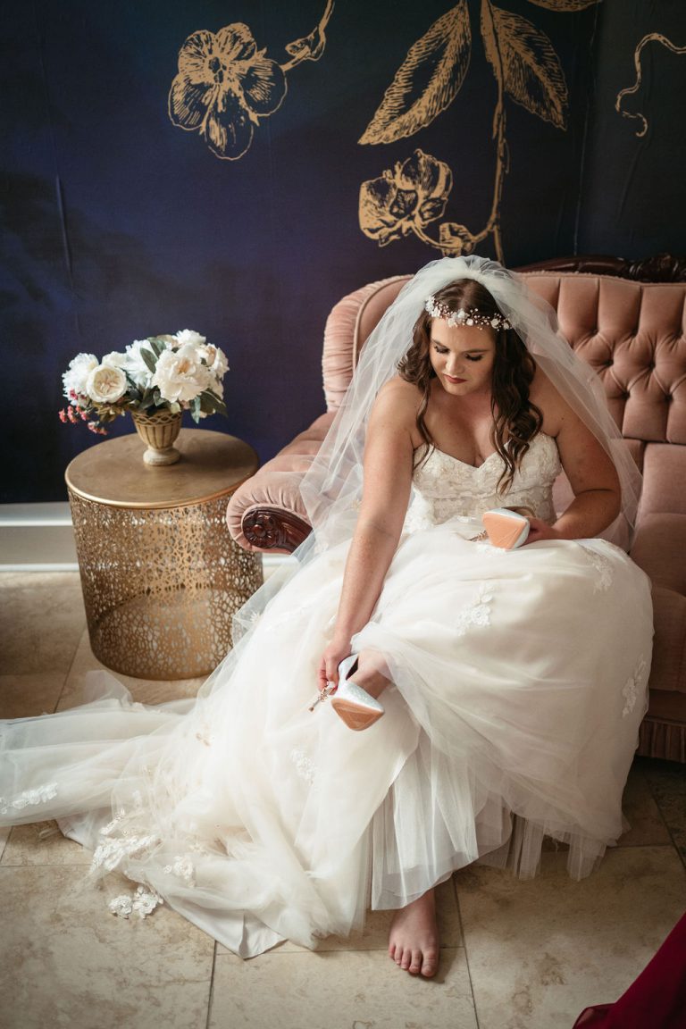 Ashleyamp Sarah 133647 768x1152