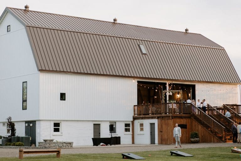 ZachRyann Wedding 1232 768x513