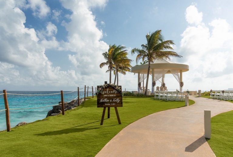 ocean view wedding gazebo hyatt ziva cancun 768x516