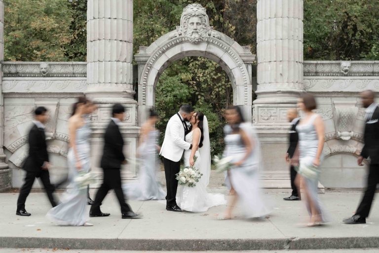 JoyAndrew 42 768x512