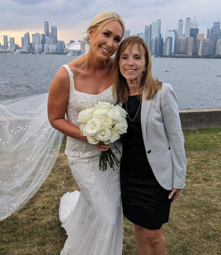 Brooke Yvette  768x887