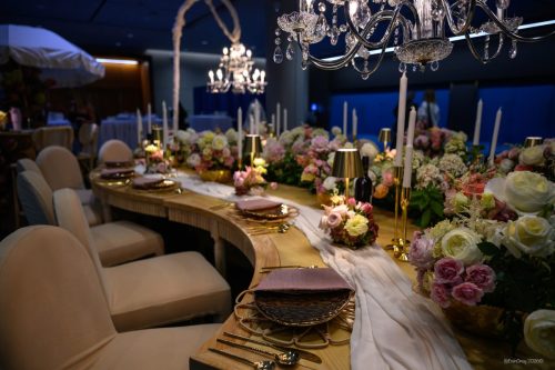 Canada's Bridal Show October 2026 - Wedding tablescape with florals and chandeliers